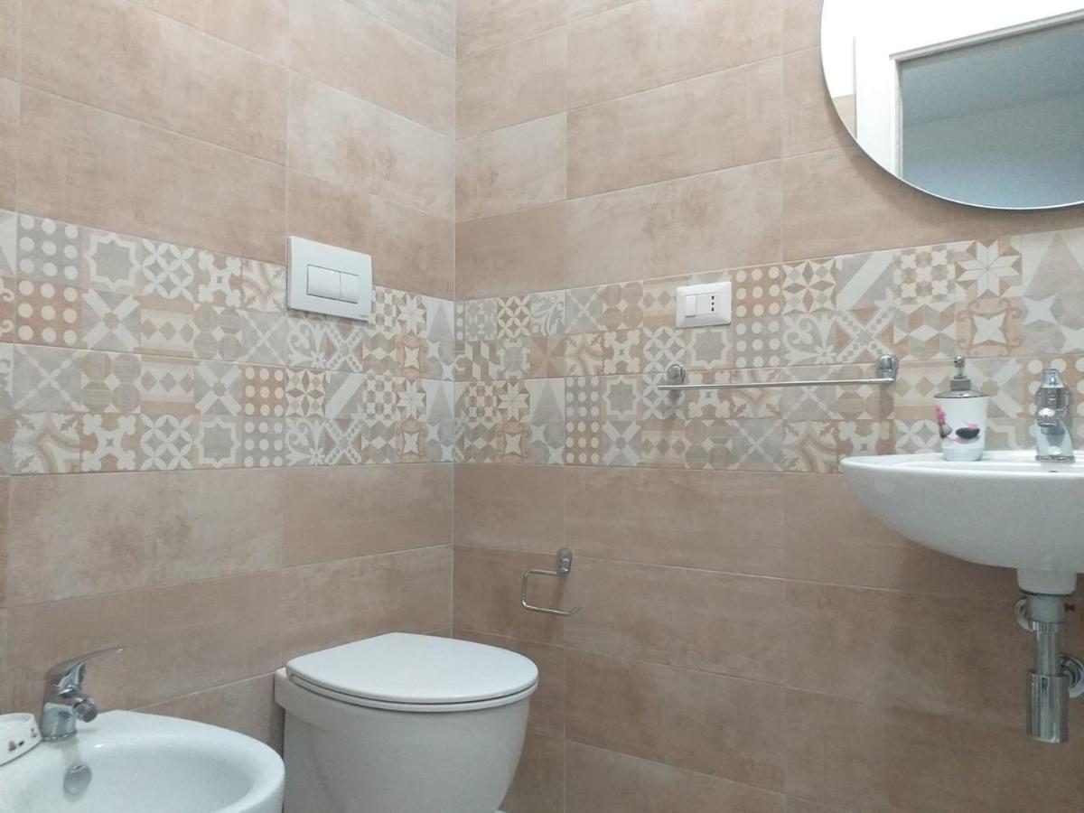 Bernini Self Check-In - Accesso Autonomo Hotel Alghero Eksteriør billede